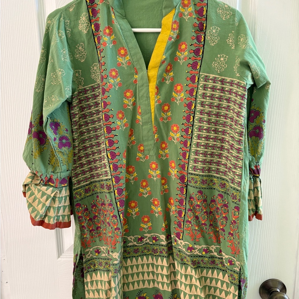 Green Floral Patterned KhaadiTunic